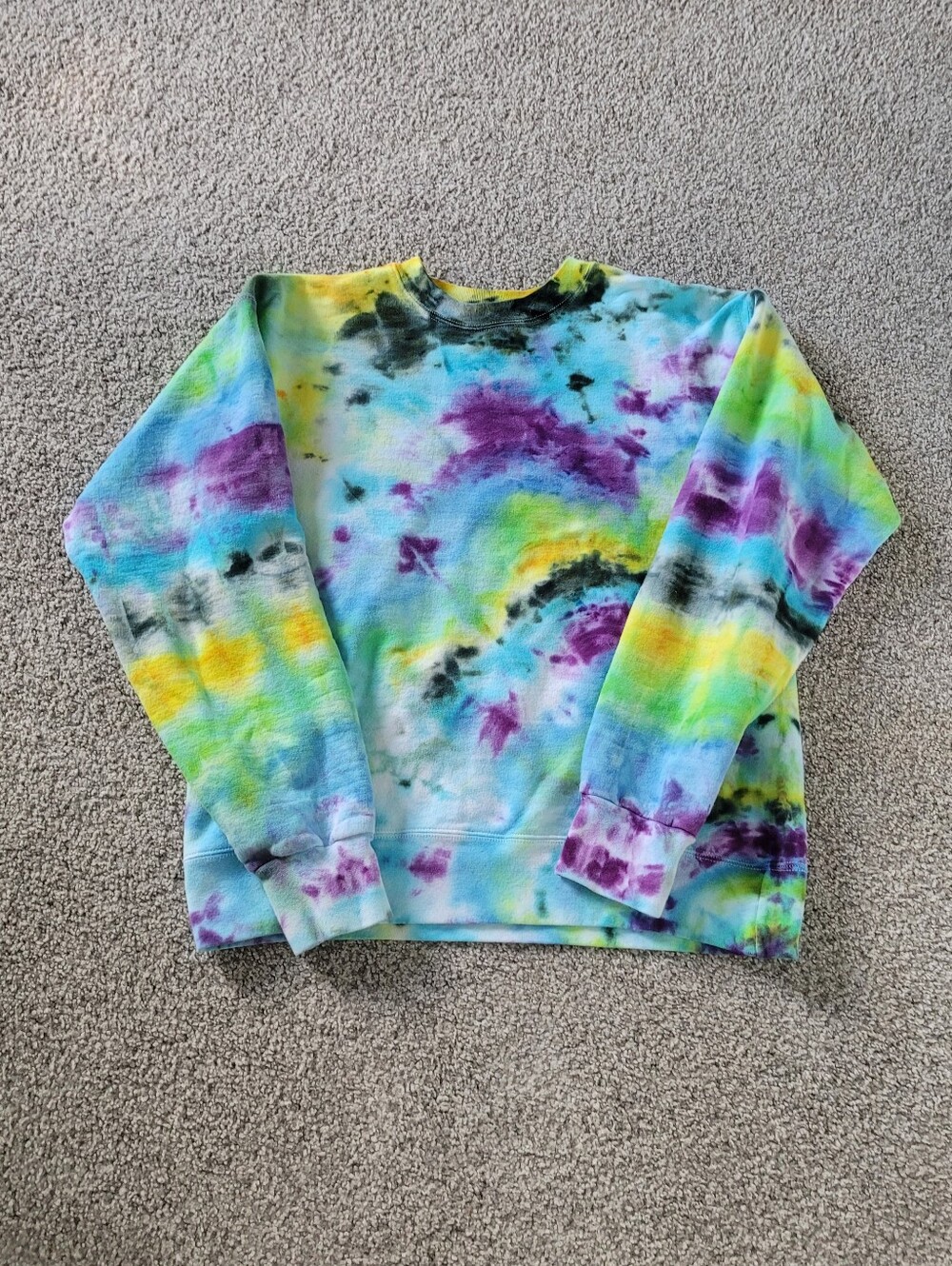 Tie-Dye Crewneck Sweatshirt | Size Small | Hanes